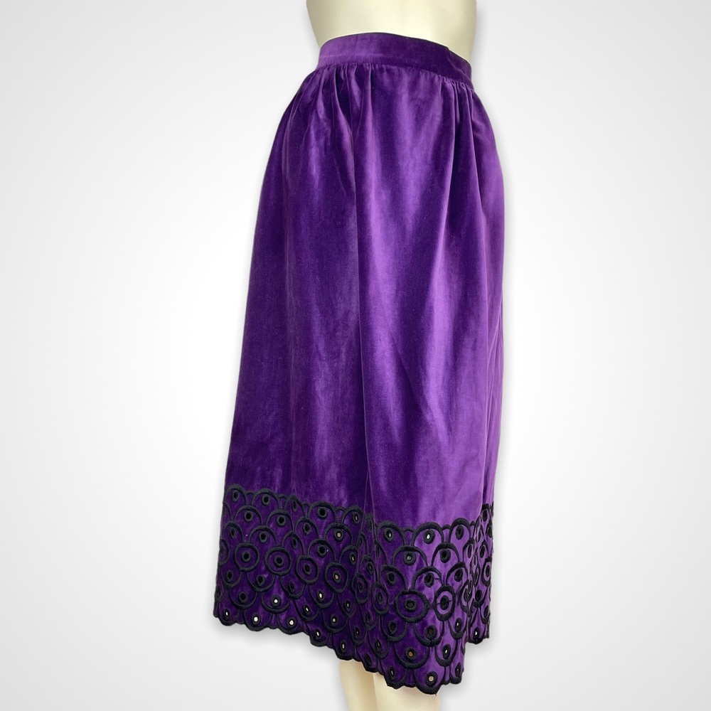 Vintage Velvet Embroidered Skirt Scalloped Embroidery Hem Goth Gothic Victorian